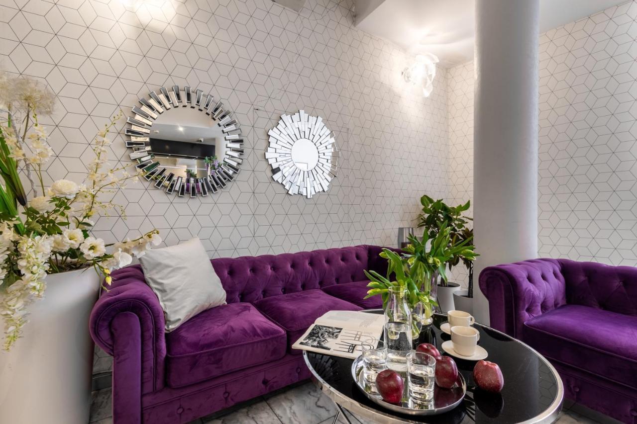 Sofia By The Railway Station Hotel 3*